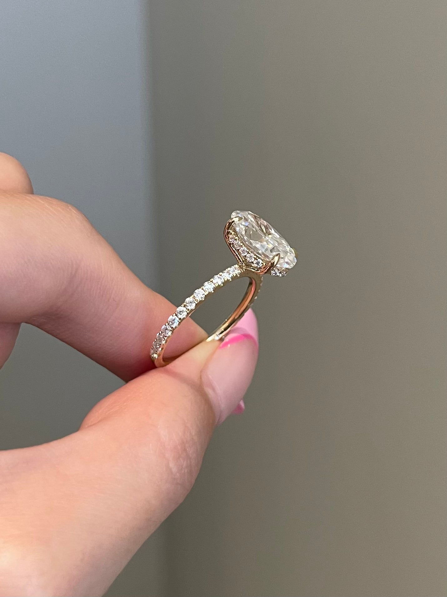 The Priscilla Ring, 4 Carat, Oval, Crushed Ice Hybrid